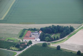  B&B Kamerijck  Гингелом